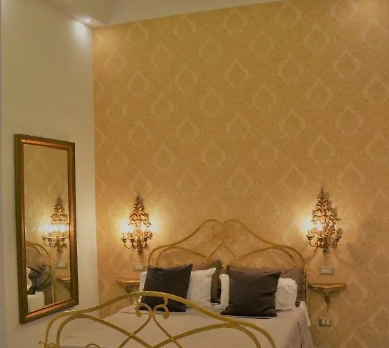 Domus Sanfelice Suite Napoli